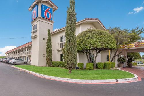 Foto - Motel 6-Dallas, TX - Market Center