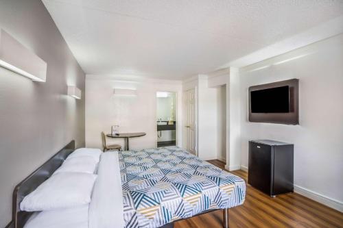 Motel 6-Dallas, TX - Market Center, Dallas