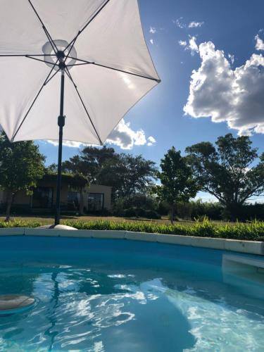 La Recompensa Glamtainer in Paysandu