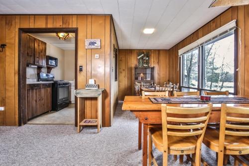 Birchwood Resort #1 - Hiller Vacation Homes cottage - image 3