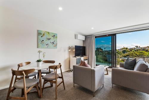 FERNZ Motel & Apartments Birkenhead - Accommodation - Auckland