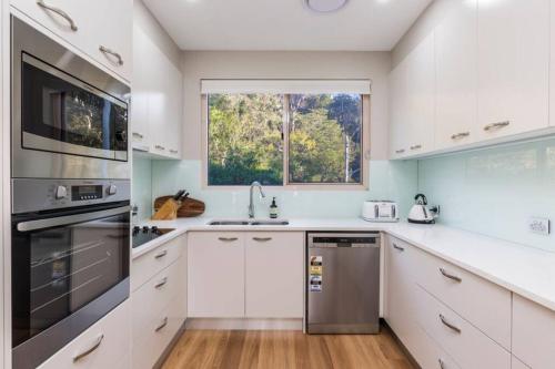 Kitchen, Luxe at Brooklyn - Hawkesbury River Marina in Ku-Ring-Gai