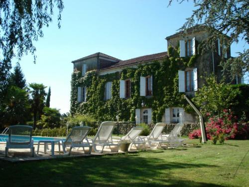 Accommodation in Betbezer