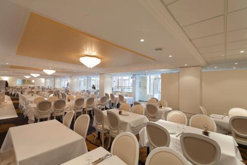 Hôtel Paradis - main image