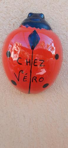 CHEZ VERO - Chambre d'hôte privée - proche Cassis Ste Baume Marseille Le Castelet Agora - parking clos - chambre d'hôte Aubagne