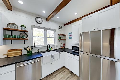 Exceptional Vacation Home in Boothbay Harbor home - image 7