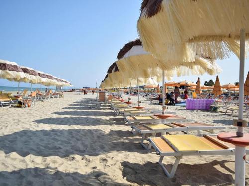 Beach, Ristorante Hotel Lucia - 100 mt dal mare in Giulianova