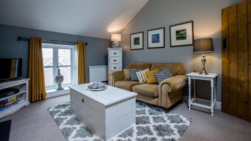 Broadrock Accommodation - Clock Cottage & The Loft - image 13