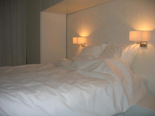 Two-Bedroom Apartment with Terrace image 3