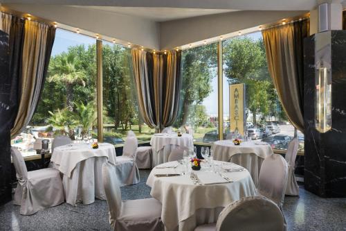 Hotel Ambasciatori - Rimini