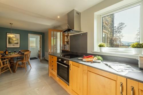 1 Riverside Cottage - image 13