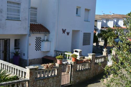 Casa Teressa 2 para 8 personas con Wifi en playa privada de Tossa de Mar gîte à louer Sant Eloi