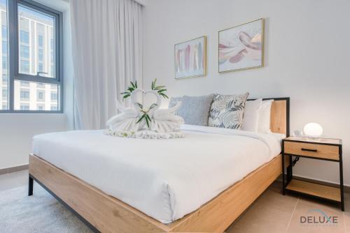 Adorable 2BR at Park Heights Dubai Hills by Deluxe Holiday Homes