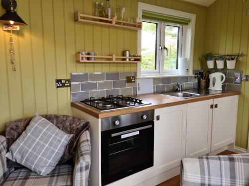 The bay ,luxury shepherds hut, in Dundonnell