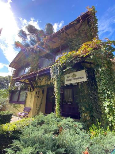 Petit Hotel Provence Gramado