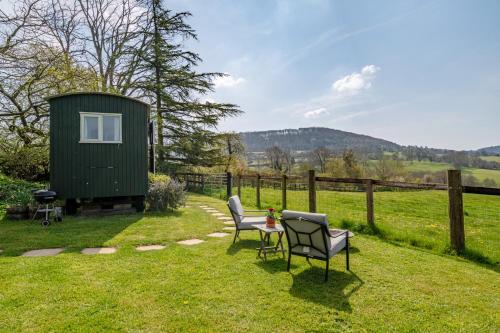 Under the Walnut Tree - Shepherds Hut