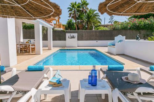 Villa Gaugin by Villa Plus - image 11