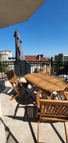 CENTRAL Lux Apartment