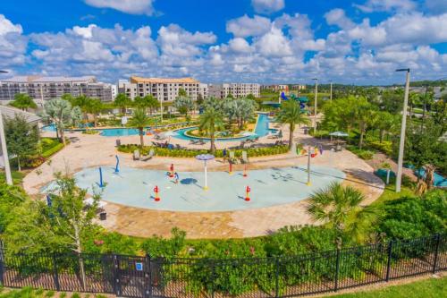 Dream 3 Bed 2 Bath Condo at Storey Lake - image 6