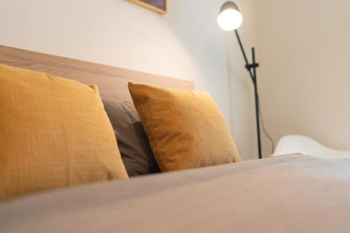 One-Bedroom Apartment image 2