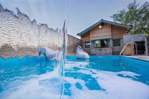 수영장, Spa Villa Skaloma in 스칼로마 (포키스)