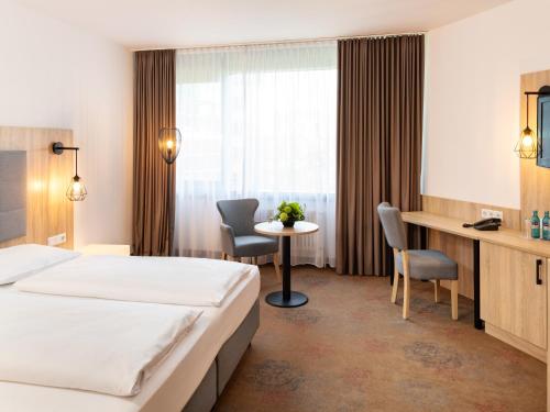 Plaza Hotel & Living Frankfurt