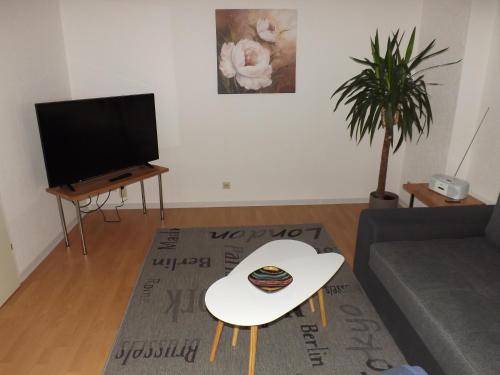 Family Apartment with Balcony image 10