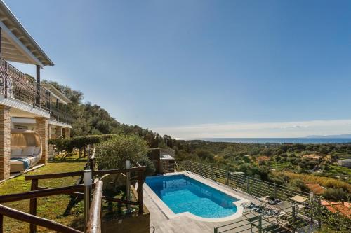  Villa Alfonso 1 - piscina privata in Santa Luria