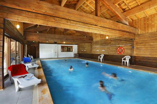 Résidence Néméa Les Chalets du Bois de Champelle - image 2