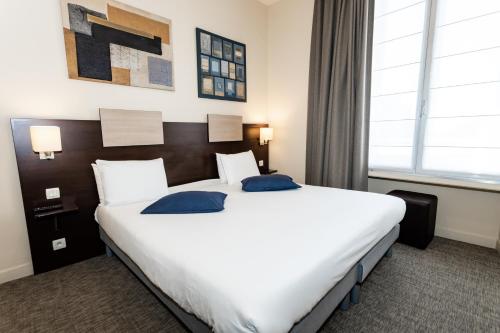 Hôtel de Champagne - image 3