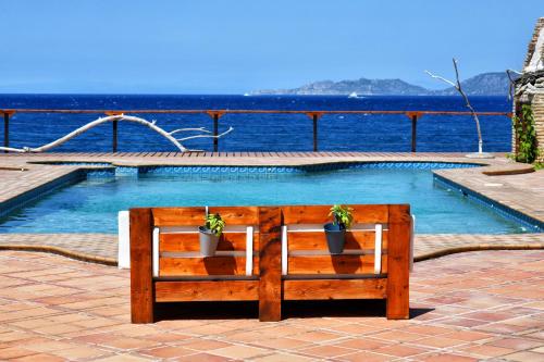  Luxurious Villa by the sea in Posidhonía