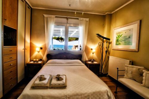 Luxurious Villa by the sea in Posidonia