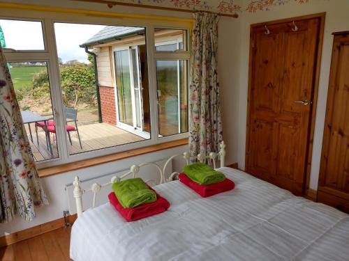 Orchard Chalet - image 12