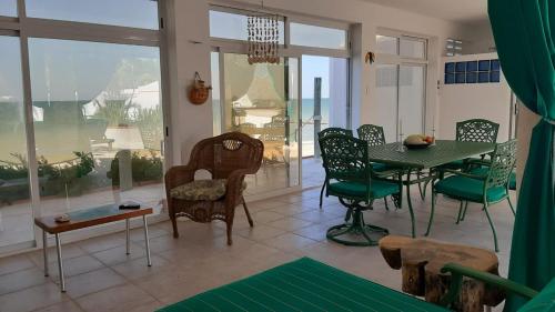 El Paraiso de Capitan Fernando Condominio 3