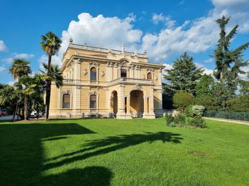 Villa San Giuseppe, Brescia