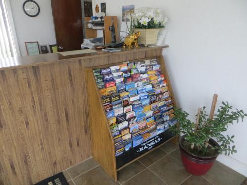 Traveler's Lodge – Salina, KS