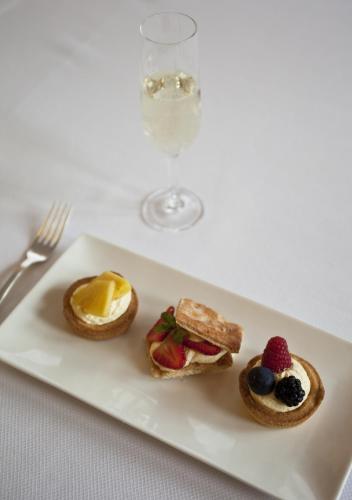Albergo Ristorante Belvedere - image 12