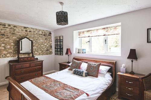 Harcombe Cottage - image 14