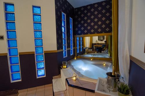 Hotel Dorion near Etat Major