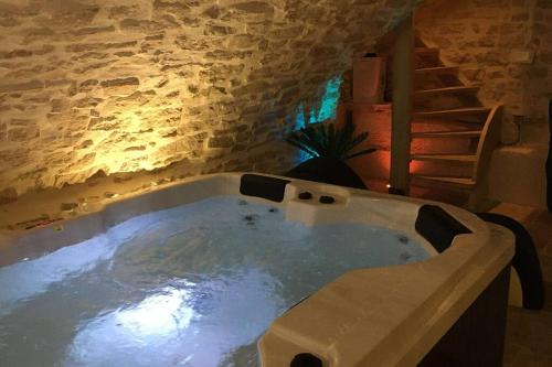 bubbelbad, Les Secrets de l'Isle in L'Isle-d'Abeau