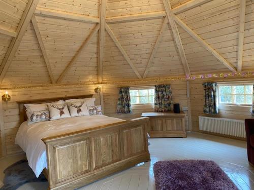 Woodland Lodge Oxen Craig in Clovenstone