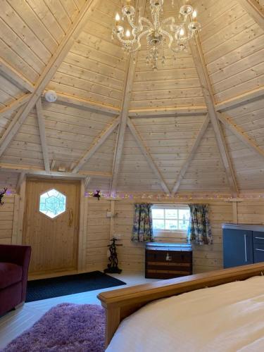 Woodland Lodge Oxen Craig in Clovenstone