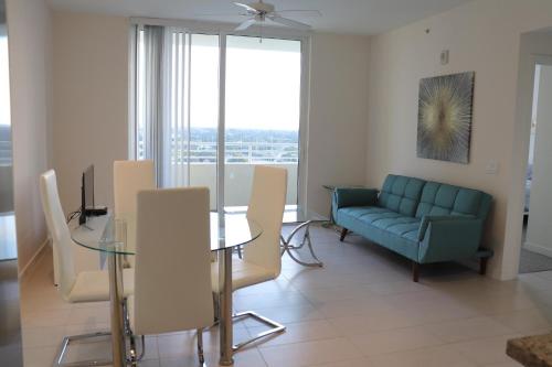 Fort Lauderdale Civic Center 30 Day Stays