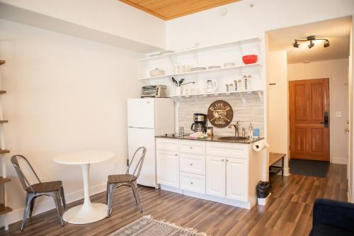 5056 Gateway home - image 8