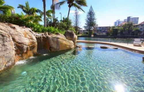 The resort lifestyles , Paradise Island Gold Coast