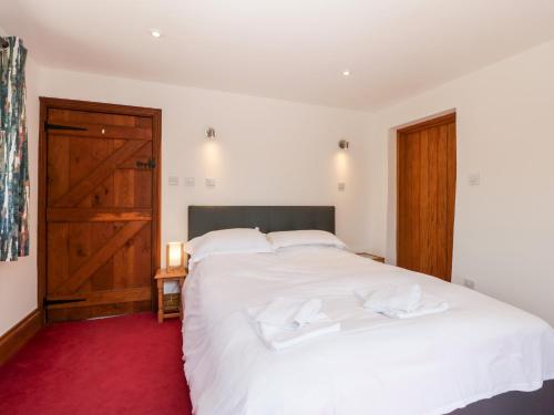 The Stone Barn Shepton Mallet - image 12