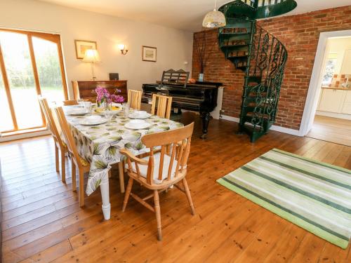 The Coach House Ryde - image 3