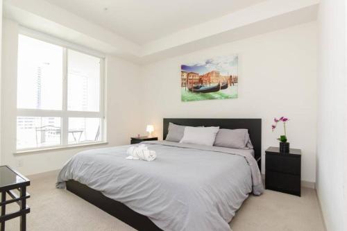 Luxury Highrise Living Downtown LA in Los Angeles, USA