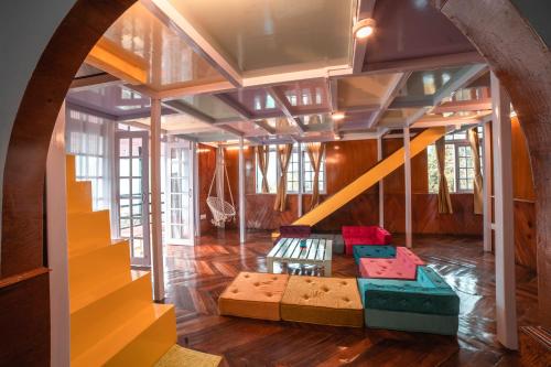 Tag Along 2 0 Hostel Gangtok – Gangtok, OK
