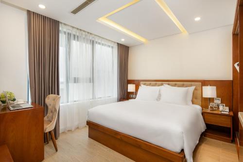 Two-Bedroom Apartment (3 Adults)
